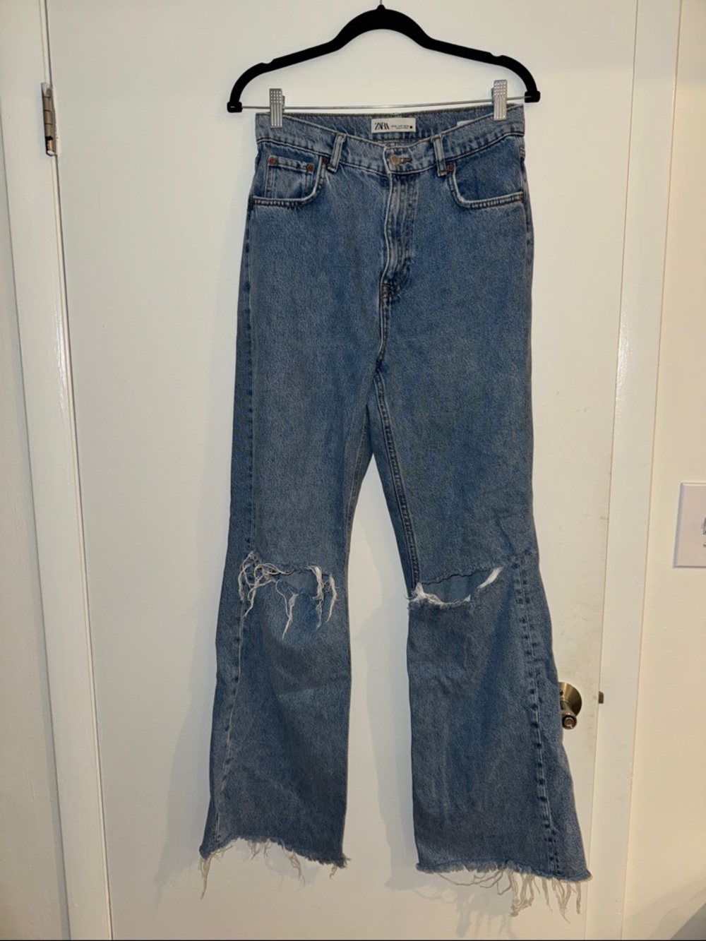 Zara Light Blue Vintage-Style Jeans